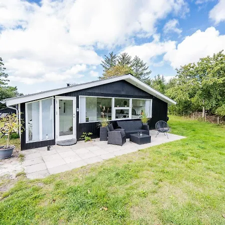 Holiday home Holiday Clxxxviii *